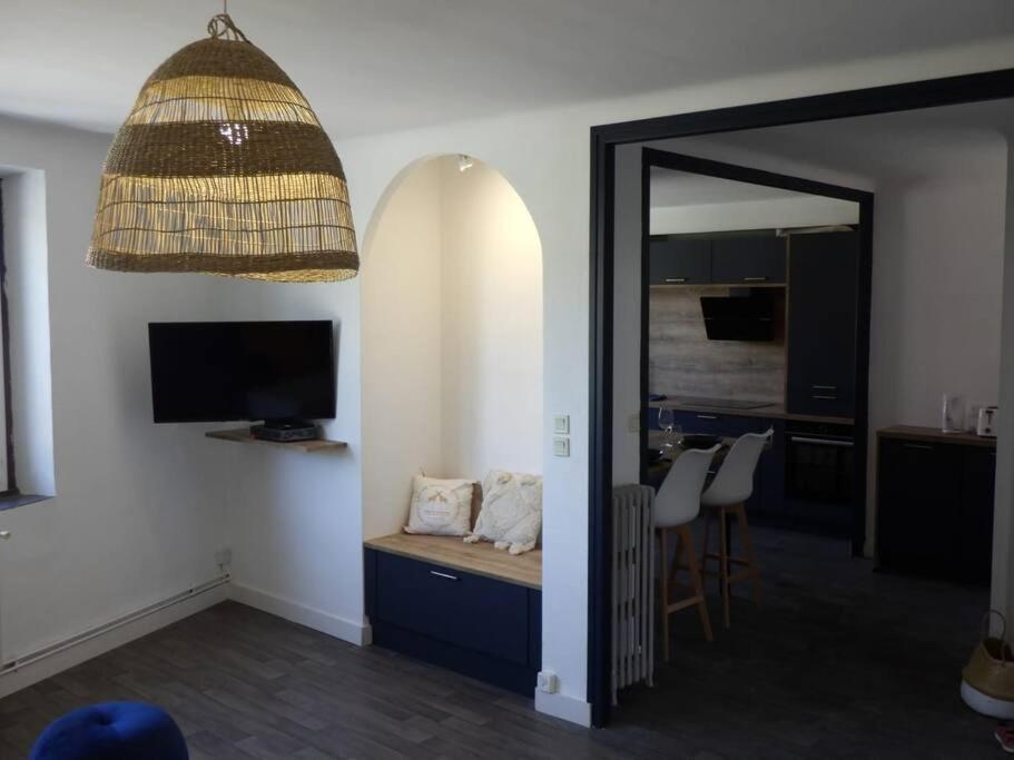 Spacieux Appartement Au Pied De La Cite Medievale การ์กาซอน ภายนอก รูปภาพ